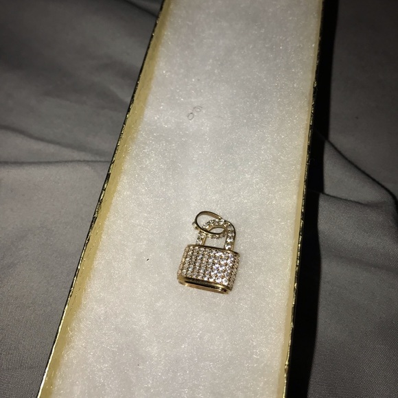 14k diamond lock pendent - Picture 5 of 5